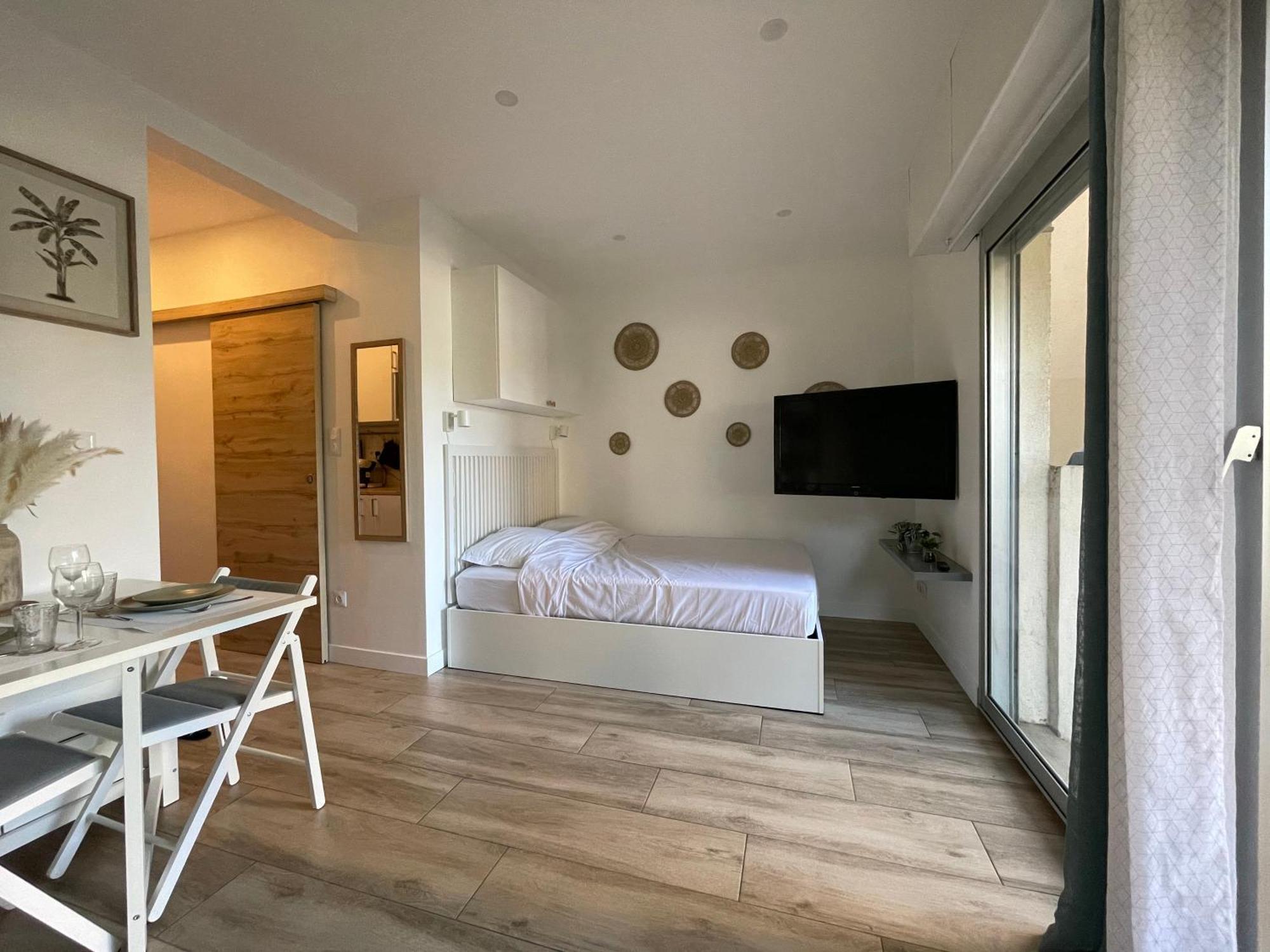 Superbe Studio Avec Terrasse Proximite Plage 滨海圣芒德里耶 外观 照片